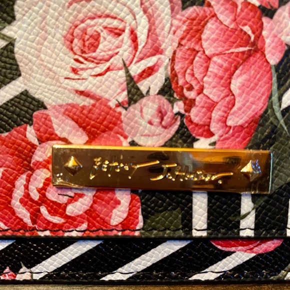 🌹Betsey Johnson card wallet with clip and Zipped Compartment🌹 NWT - Picture 5 of 6